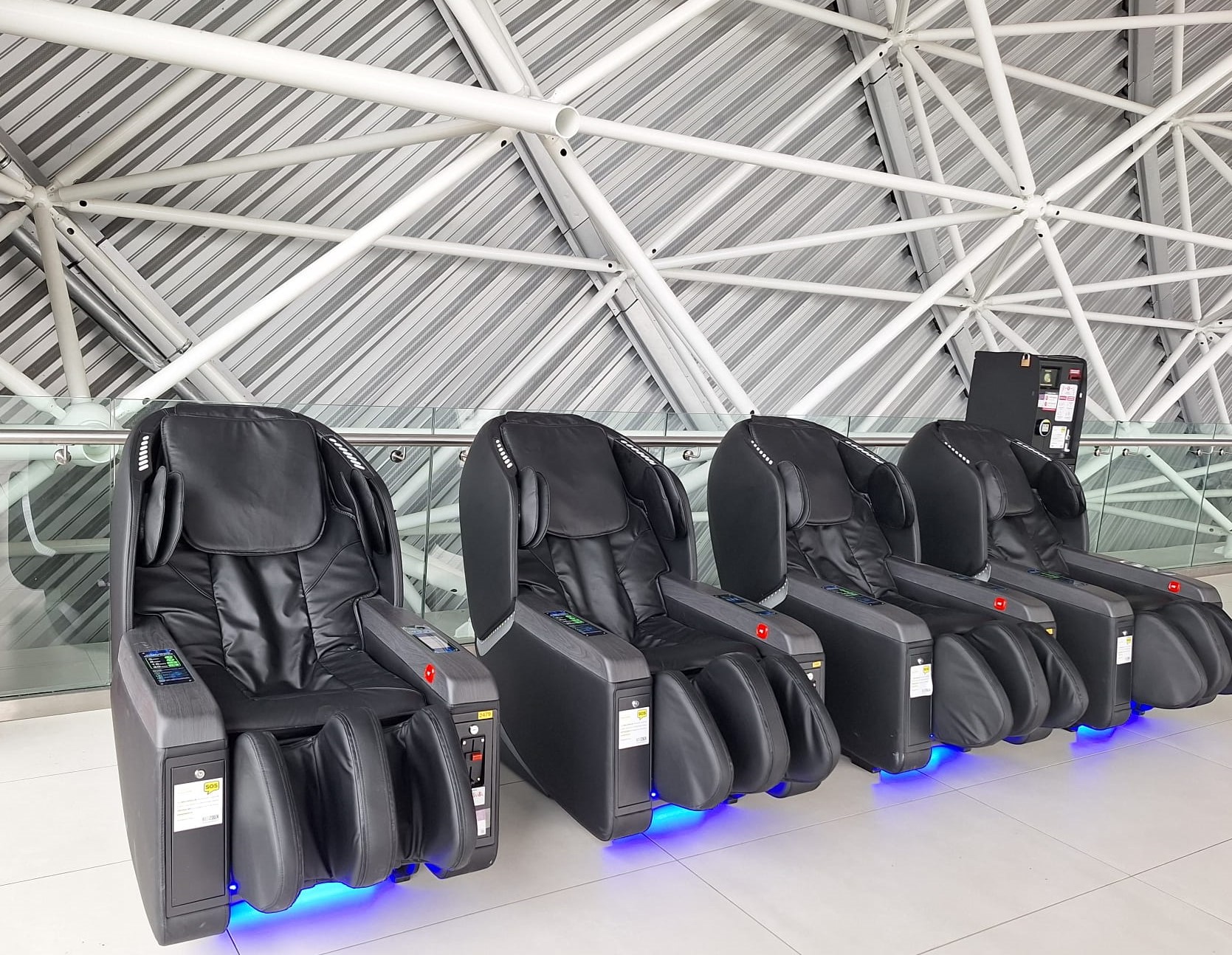  Massage Chairs at Franjo Tuđman Airport – Relax Before Your Flight